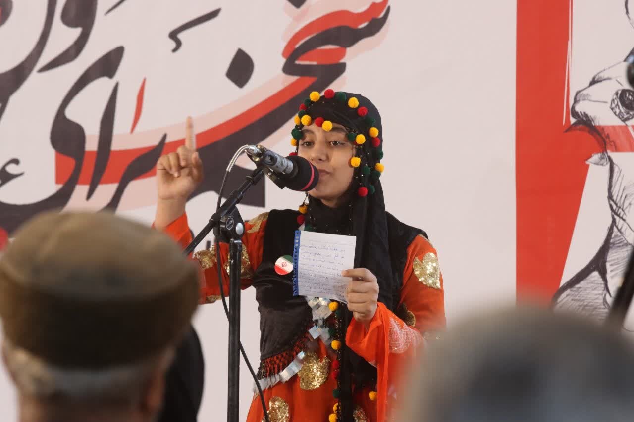 ویژه برنامه «وطن سؤزی» در شهرستان خوی برگزار شد