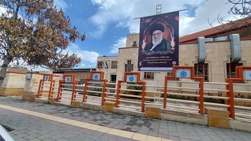 فضاسازی و سیاه پوش شدن کتابخانه های عمومی آذربایجان در سوگ شهادت قائد امت اسلامی، حضرت آیت الله العظمی سیدعلی خامنه ای (قدس سره)