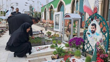 غبار روبی مزار شهدای مازندران