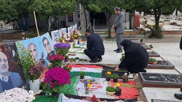 غبار روبی مزار شهدای مازندران