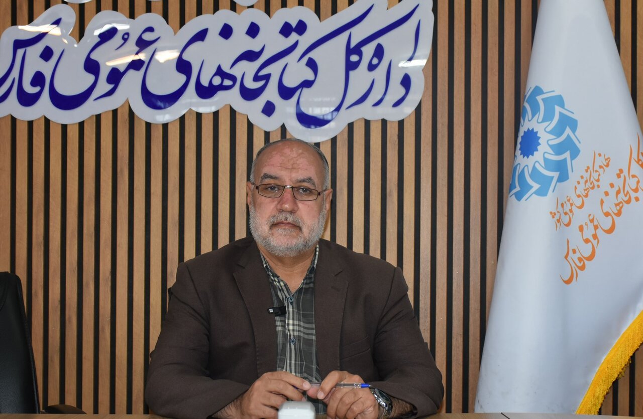 عصر شعر مجازی محفل ادبی قند پارسی، در شیراز برگزار شد