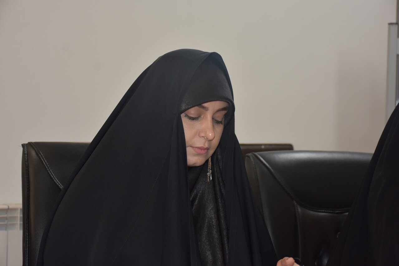 عصر شعر مجازی محفل ادبی قند پارسی، در شیراز برگزار شد