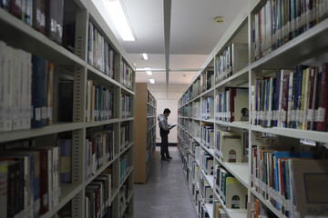 کتابخانه مرکزی
