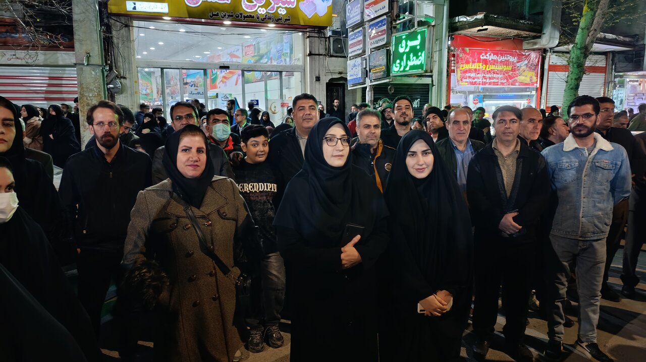 بیعت کارکنان کتابخانه های لرستان با رهبر انقلاب و حضور در تجمعات شبانه