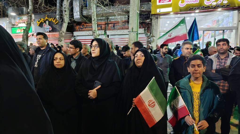 بیعت کارکنان کتابخانه های لرستان با رهبر انقلاب و حضور در تجمعات شبانه