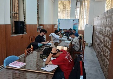 فعالیت کتابخانه های عمومی فارس در نوروز