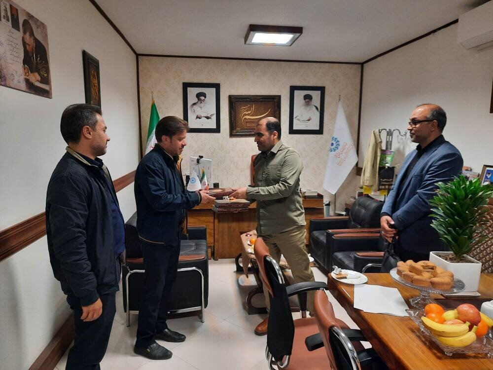دیدار نوروزی مسئول سازمان بسیج سازندگی خراسان جنوبی با سرپرست ادارهکل کتابخانههای عمومی استان