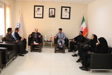 بازدید مشاور عالی وزیر فرهنگ و ارشاد اسلامی از کتابخانه مرکزی