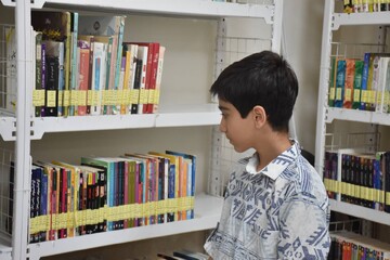 بازدید مدیرکل از کتابخانه های تبریز