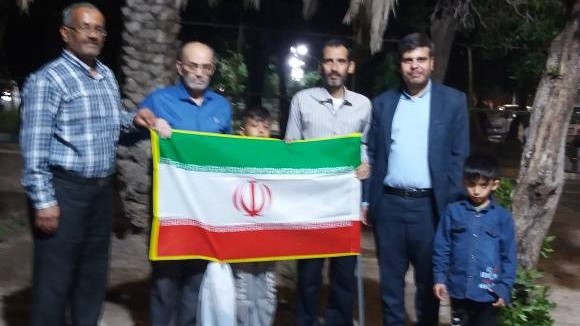 چراغ دانایی در شب‌های آبادان روشن ماند؛ برپایی موکب فرهنگی کتابداران برای کودکان و نوجوانان