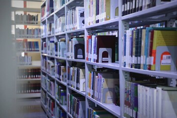 کتابخانه عمومی امام خمینی(ره) قزوین میزبانی مهربان برای اعضا