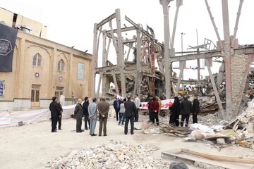 دبیرکل نهاد کتابخانه‌های عمومی کشور از کتابخانه تخریب‌شده سیدالشهدا(ع) زنجان بازدید کرد