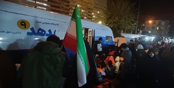برپایی غرفه و اجرای پویش‌ فرهنگی «ایستاده برای ایران» در تجمع مردم محله تهرانپارس