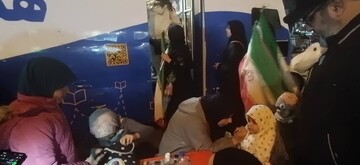 برپایی غرفه و اجرای پویش‌ فرهنگی «ایستاده برای ایران» در تجمع مردم محله تهرانپارس