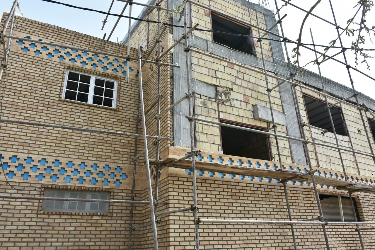 مدیرکل کتابخانههای عمومی فارس از پروژه کتابخانه خیرساز «محصل» شیراز بازدید کرد