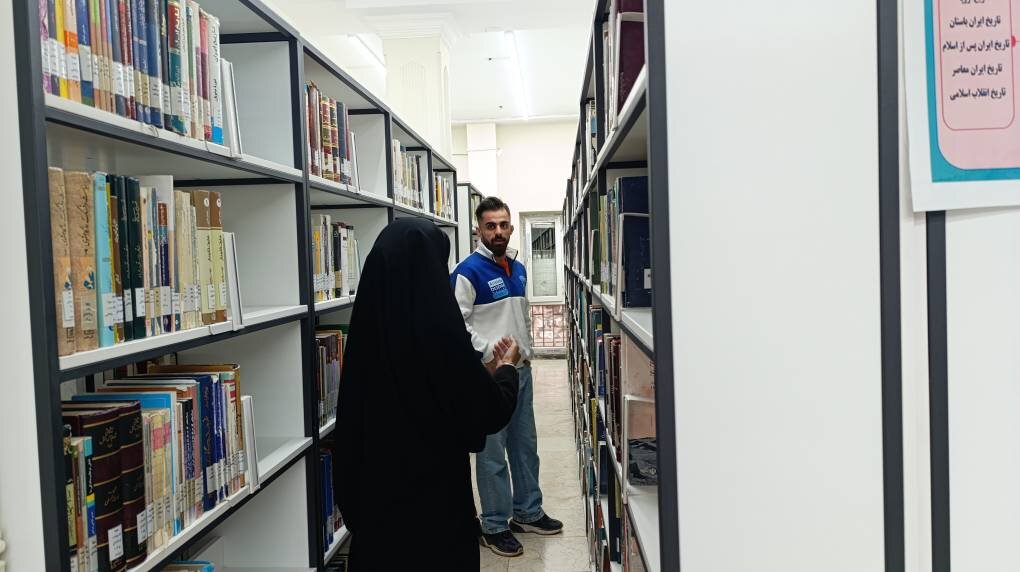 بازدید سرزده مدیرکل از کتابخانه امام جعفر صادق(ع) در شرایط جنگی تحمیلی صهیونی -امریکایی