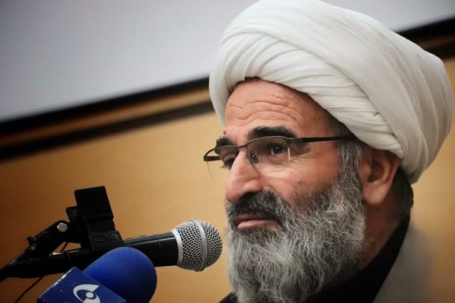 کتابخانه‌های عمومی می‌توانند پیشران توسعه فرهنگی استان باشند