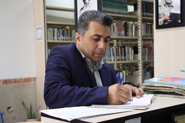 بازدید مدیر کل کتابخانه‌های عمومی از هفت کتابخانه در یزد