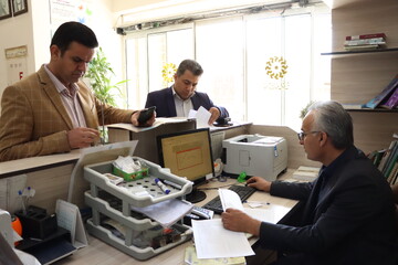بازدید مدیر کل کتابخانه‌های عمومی از هفت کتابخانه در یزد