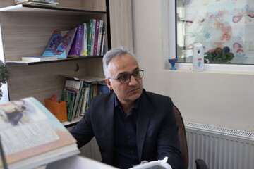 بازدید مدیر کل کتابخانه‌های عمومی از هفت کتابخانه در یزد
