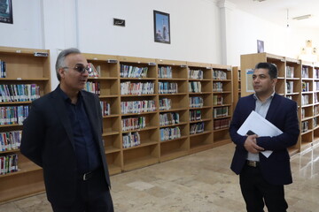 بازدید مدیر کل کتابخانه‌های عمومی از هفت کتابخانه در یزد
