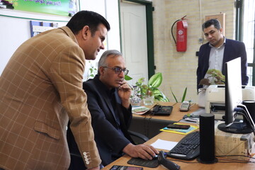 بازدید مدیر کل کتابخانه‌های عمومی از هفت کتابخانه در یزد