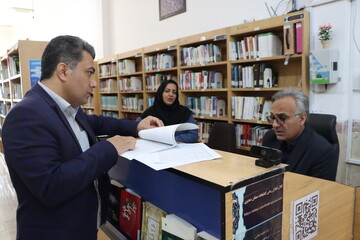 بازدید مدیر کل کتابخانه‌های عمومی از هفت کتابخانه در یزد