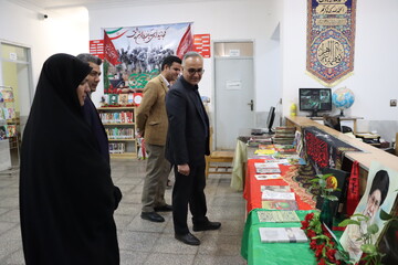 بازدید مدیر کل کتابخانه‌های عمومی از هفت کتابخانه در یزد