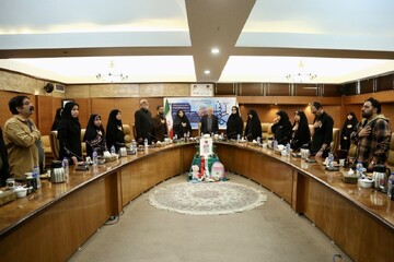 محفل سراسری شعرخوانی"نیمکت های آسمانی"در کتابخانه مرکزی پارک شهر