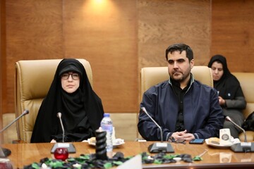 محفل سراسری شعرخوانی"نیمکت های آسمانی"در کتابخانه مرکزی پارک شهر