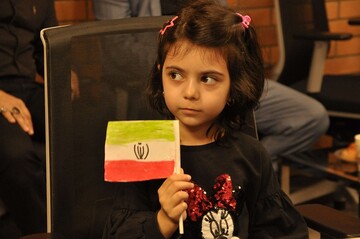 محفل «نیمکت های آسمانی» در رشت