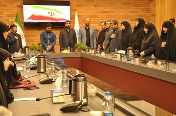 محفل «نیمکت های آسمانی» در رشت