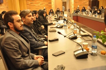 محفل «نیمکت های آسمانی» در رشت