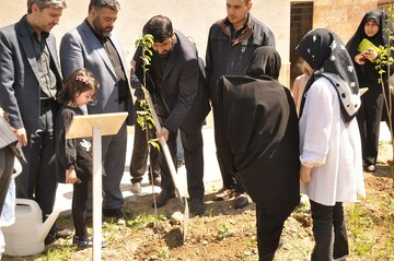 محفل «نیمکت های آسمانی» در رشت