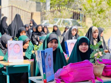 طنین «نیمکت‌های آسمانی» در کتابخانه های عمومی استان تهران