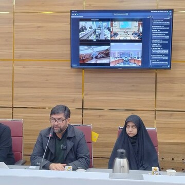 محفل شعرخوانی «نیمکت‌های آسمانی» در کتابخانه های عمومی استان البرز