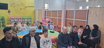 نوای شعر ، محفل نیمکتهای آسمانی در کتابخانه های لرستان طنین انداز شد
