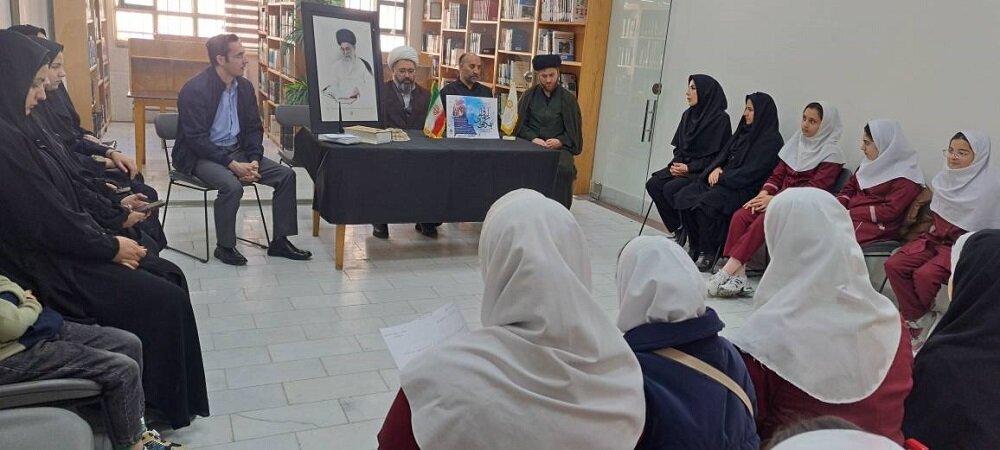اربعین فرشتگان کوچک میناب با شعرخوانی شاعران در شهرستان های استان اردبیل برگزار شد