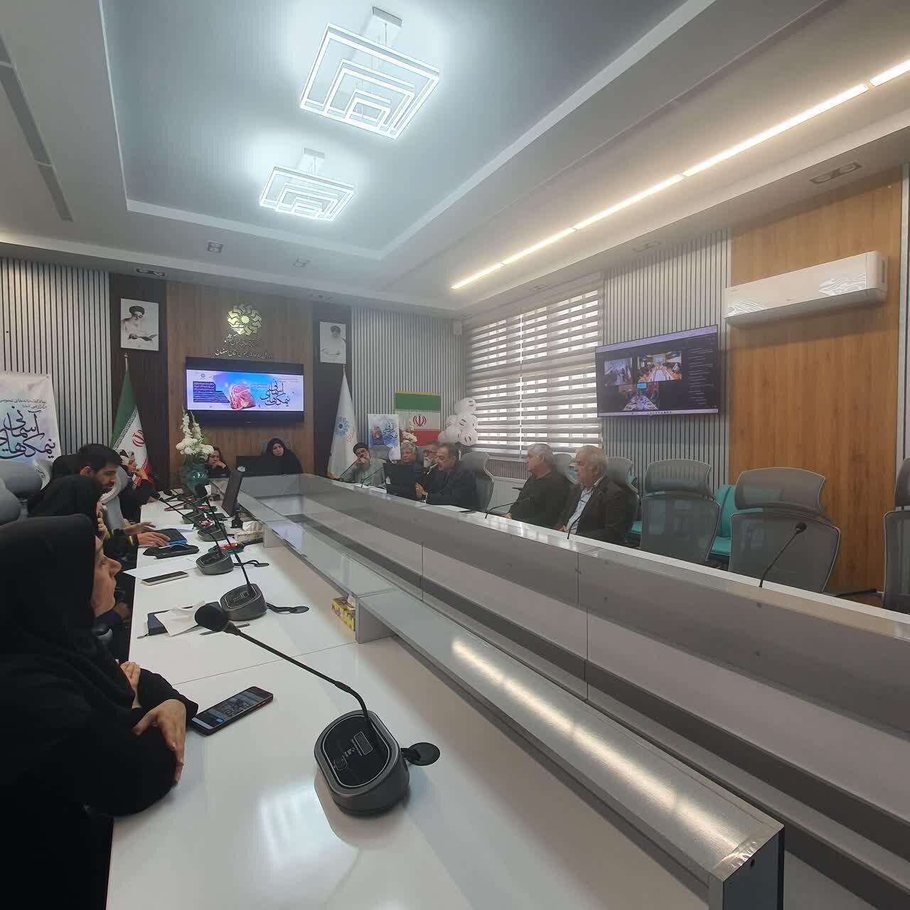 یادمان فرشتگان کوچک مدرسه شجره طیبه میناب در سراسر استان اصفهان برگزار شد