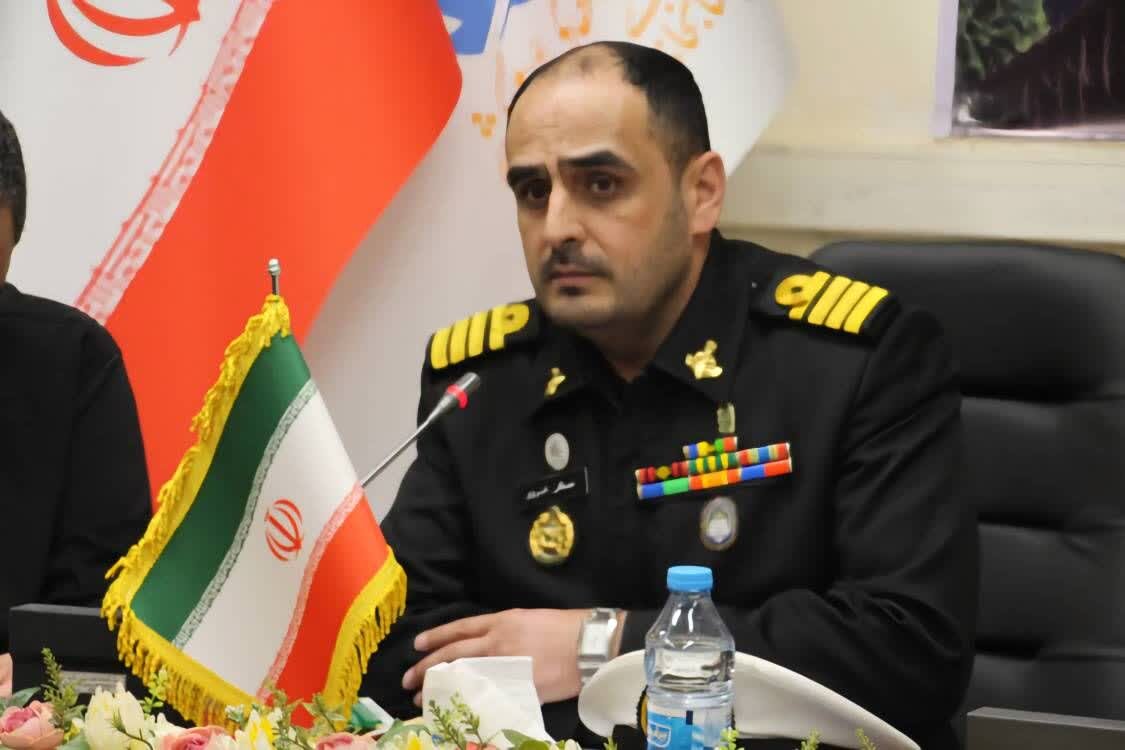 محفل ادبی «نبردِ نور» در گرگان برگزار شد