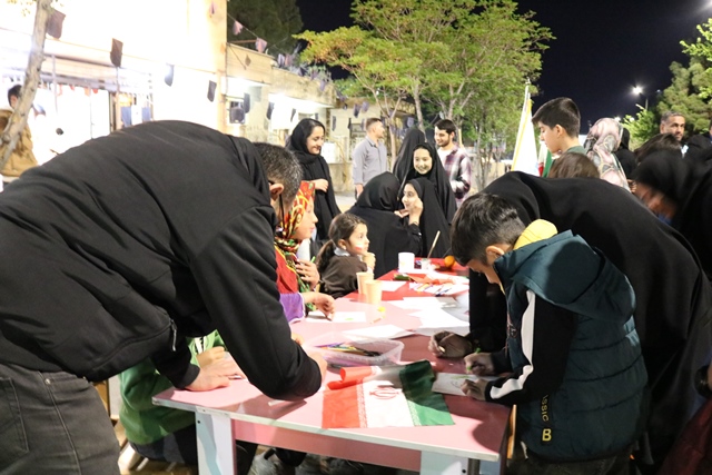 برپایی «موکب امام شهید» در کتابخانه عمومی امام خمینی (ره) سمنان؛ پاتوق فرهنگی و بصیرت‌افزایی برای شهروندان