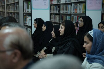 اربعین فرشته های میناب در کتابخانه ی غدیر خرم آباد
