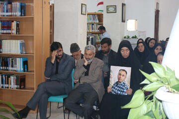 میزبانی کتابخانه آیت‌الله نجفی دهکردی از میهمانان «نیمکت‌های آسمانی»