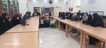 محفل شعر «نیمکت‌های آسمانی» در کتابخانه های عمومی استان زنجان