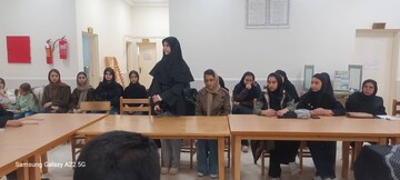 محفل شعر «نیمکت‌های آسمانی» در کتابخانه های عمومی استان زنجان
