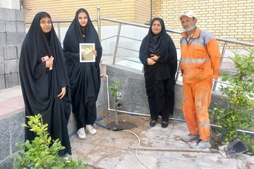 غرس نهال‌های مثمر در کتابخانه‌های عمومی استان بوشهر