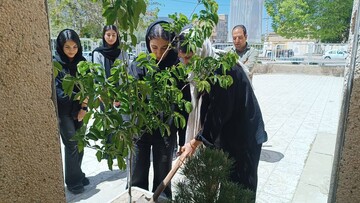 پویش باغ امین در فارس