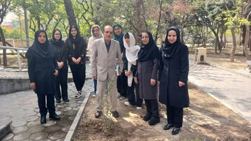 اجرای پویش ملی «باغ امین» در کتابخانه‌ های عمومی شهر تهران