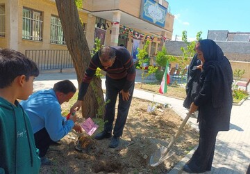 اجرای پویش ملی «باغ امین» در کتابخانه‌ عمومی شهید سلیمی شهرستان ملارد