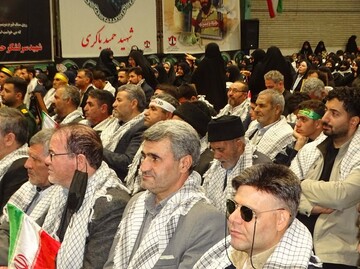 حضور مدیرکل و کتابداران کتابخانه های عمومی آذربایجان غربی در مراسم اربعین شهادت قائد امت اسلامی